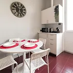 Isola District & Istria M5 Apt!